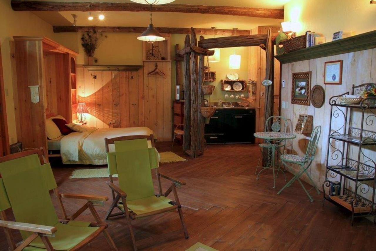 Jardins De L'Achillee Millefeuille Acomodação com café da manhã La Conception Quarto foto